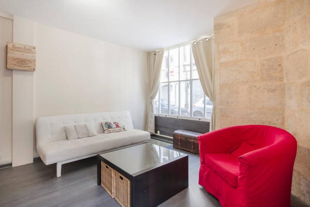 Apparts En Ville Place De La Bourse Burdeos Habitación foto